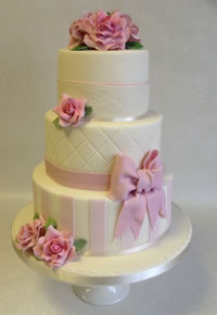 Stacking Sponge Wedding Cakes Stacking Sponge Wedding Cakes