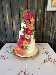 Buttercream wedding cake by Catherine Scott
