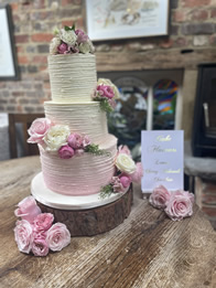 Buttercream wedding cake by Catherine Scott