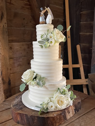 Buttercream wedding cake by Catherine Scott