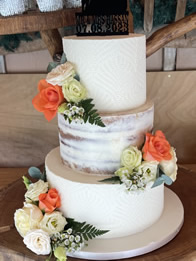 Buttercream wedding cake by Catherine Scott