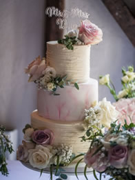 Buttercream wedding cake by Catherine Scott