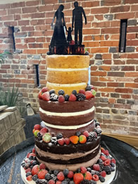 Buttercream wedding cake by Catherine Scott