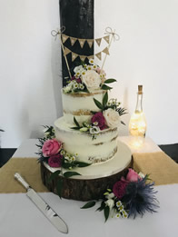 Buttercream wedding cake by Catherine Scott