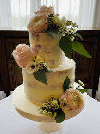 Buttercream wedding cake by Catherine Scott