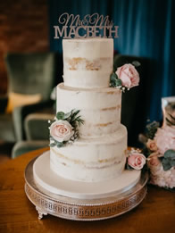 Buttercream wedding cake by Catherine Scott