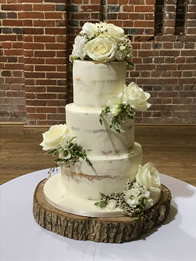 Buttercream wedding cake by Catherine Scott
