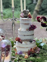 Buttercream wedding cake by Catherine Scott