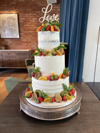 Buttercream wedding cake by Catherine Scott