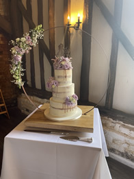 Buttercream wedding cake by Catherine Scott