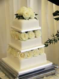 Contemporary wedding cake by Catherine Scott