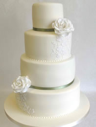 Contemporary wedding cake by Catherine Scott