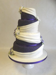 Contemporary wedding cake by Catherine Scott