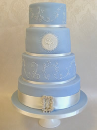 Contemporary wedding cake by Catherine Scott