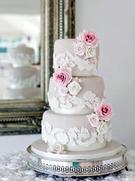Contemporary wedding cake by Catherine Scott