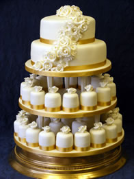 Wedding cupcakes by Catherine Scott