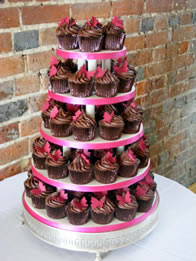 Wedding cupcakes by Catherine Scott