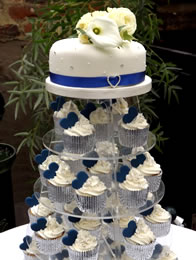 Wedding cupcakes by Catherine Scott
