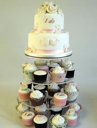 Wedding cupcakes by Catherine Scott